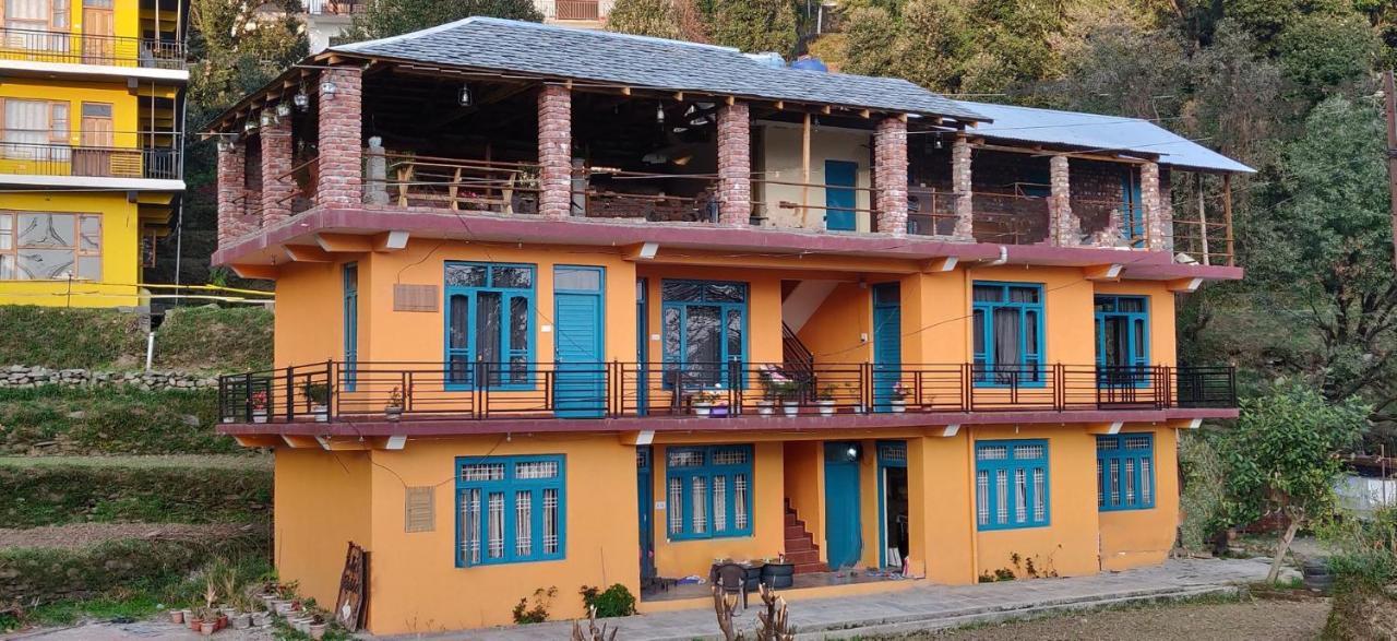 White Rabbit Guest House Dharamshala Exteriör bild